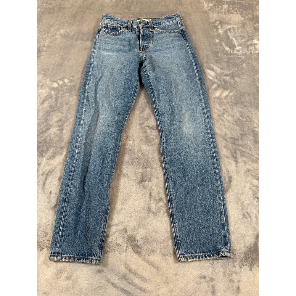 Levi's Premium Wedgie Straight Jeans Women's Size 24 Light Wash Button Fly